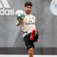 Real Madrid: Asensio hands Zidane an alternative to Benzema
