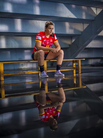 Imagen del nuevo anuncio de las jugadoras de balonmano de la selección española antes de su debut en el Europeo de Dinamarca.