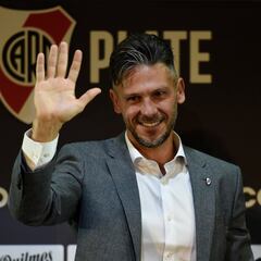 River Plate - La Calera: formaciones, horarios y cómo ver en el amistoso