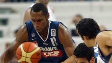 <b>REMONTADA.</b> Francia ya se veía finalista, pero un triple de Chatzivretas tumbó al equipo de Parker.