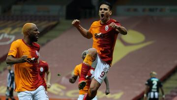 ISTANBUL, TURKEY - MAY 8: Radamel Falcao of Galatasaray scores the 2-1 during the Super Lig match between Galatasaray  and Besiktas at Turk Telekom Stadyumu on May 8, 2021 in Istanbul, Turkey (Photo by /BSR Agency/Getty Images)