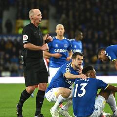 Benítez sobre Mina: "Hay algunos que son propensos a lesionarse"