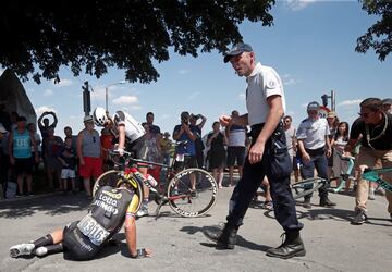 Caída de Dylan Groenewegen 