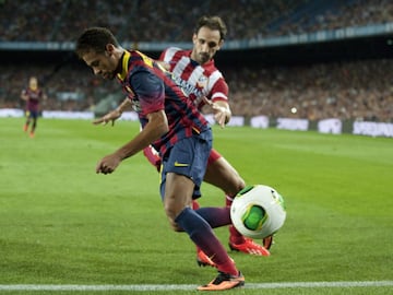 Neymar arrived in 2013 and got off to a flying start. He scored the only goal Barcelona needed in the Spanish Supercopa as they drew 1-1 with Atletico Madrid at the Vicente Calderon. the second leg finished 0-0 and Barca won on away goals.