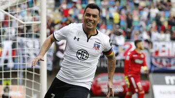 Torneo Nacional 2018: Esteban Paredes (Chile), anotó un gol cada 86 minutos por Colo Colo. Marcó 19 goles. Además, fue el máximo artillero del torneo.