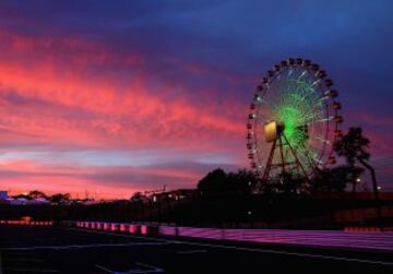 Atardecer en el circuito de Suzuka. 