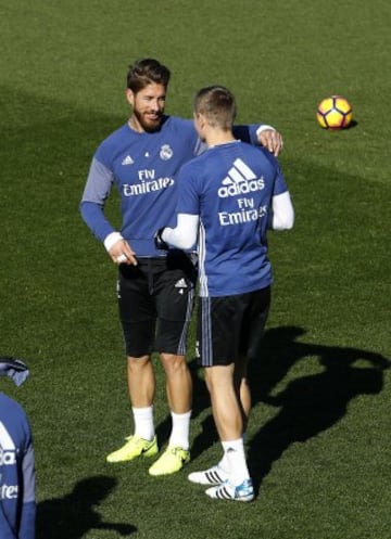 Sergio Ramos y Toni Kroos.