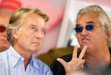 Luca Cordero di Montezemolo hablando en el box con Flavio Briatore. ¿El gesto será por las tres décimas que le faltan al Ferrari?