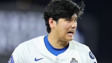 LOS ANGELES, CALIFORNIA - OCTOBER 26: Shohei Ohtani #17 of the Los Angeles Dodgers reacts in pain after being injured while attempting to steal second base as they play against the New York Yankees in the seventh inning during Game Two of the 2024 World Series at Dodger Stadium on October 26, 2024 in Los Angeles, California. Alex Slitz/Getty Images/AFP (Photo by Alex Slitz / GETTY IMAGES NORTH AMERICA / Getty Images via AFP)