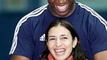 Magic hizo sonreir a centenares de chavales en la Ciudad Deportiva del Real Madrid.