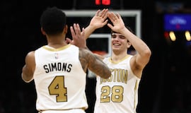 Los Celtics de Hugo rompen con todo