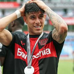 El Arsenal rompe la hucha: ¡Hincapie por 52 millones!