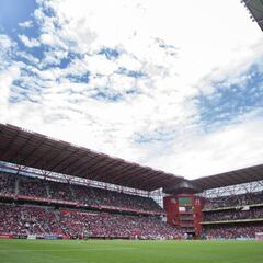 Los 7 posibles estadios alternos para América y Cruz Azul