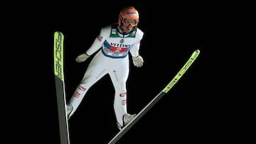 Stefan Kraft, en el trampolín de Oberstdorf.