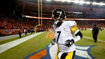 Ben Roethlisberger, quarterback de  Pittsburgh Steelers, sali&oacute; del terreno de juego con la sensaci&oacute;n de haber hecho todo lo posible. La derrota de su equipo, a pesar de sus m&aacute;s de 300 yardas de pase ante la defensa de Denver, demuestran lo dif&iacute;cil que es ganar en los playoffs. 