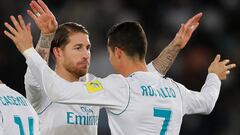 Sergio Ramos felicita a Cristiano en la final del Mundial de Clubes.