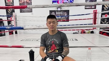 Así es Arnold Khegai, el rival de ‘El Divino’ Espinoza por el título mundial OMB del peso pluma de boxeo