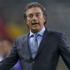 Carlos Pavón cree que Romano es el DT ideal para Honduras