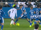 ¿Fue penalti de Tenaglia sobre Vinicius o no hubo infracción? Debate en directo con AS: ¡manda tu pregunta u opinión y participa!