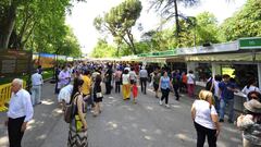 Vista general de la segunda jornada de la Feria del Libro de Madrid en el Parque del Retiro. EFE/Diego Pérez Cabeza