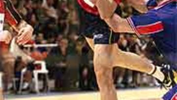 <b>VUELVE EL CEREBRO.</B> Dujsebaev vuelve al timón de España. Él pone orden.