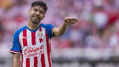 Oribe Peralta, Chivas