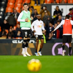 Pepelu y Mosquera, cerca de la selección