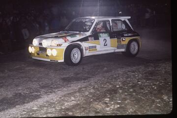 1985-1986. Carlos Sainz inicia su andadura en el Campeonato de España de Rallys como piloto oficial de Renault. El madrileño compitió con Renault 5 Maxi Turbo y un Renault 5 Tour de Corse.