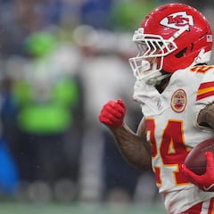 The Chiefs trade Skyy Moore to the 49ers