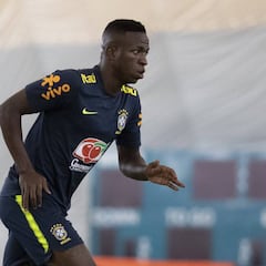 Cuatro jugadores llegarán justos al partido del Levante