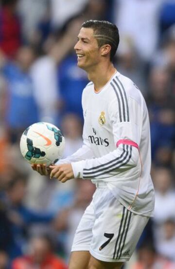 Con mechas, rapado, largo por detras, con dibujos geométricos...