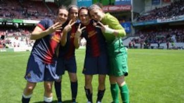 Meli, Olga, Ani y R&agrave;fols, durante la celebraci&oacute;n del t&iacute;tulo de Liga en San Mam&eacute;s: X. GUARTE (FCB). 