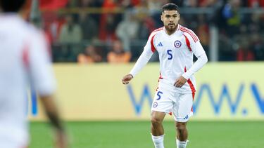 Propongo a Paulo Díaz como nuevo capitán de Chile