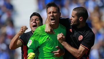 UnoXuno del Valencia: Nani y Alves, decisivos en Butarque