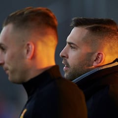 Dejar la Coca-Cola, la Fanta y el fast food, el secreto del buen momento de Jordi Alba