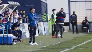 14/03/21 PARTIDO SEGUNDA B
 UCAM CF MURCIA vs REAL MURCIA
 ENTRENADOR