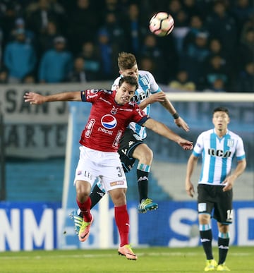 Racing fue superior en Avellaneda.