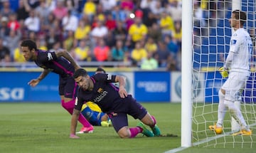 Neymar anotó el 1-3.