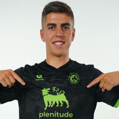 La ilusión recibe a la obligación