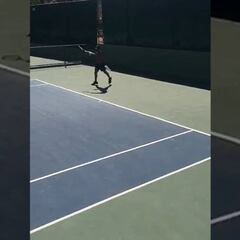 Así ensaya sus golpes Marcelo Ríos para partido ante Lapentti