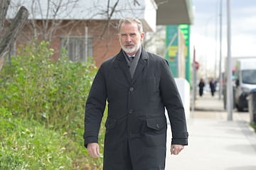 El Rey Felipe VI llega al cementerio San Isidro para el entierro de Fernando Humberto Gómez-Acebo.