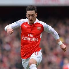 Özil: "La hemos cagado en la lucha por ganar la Premier"