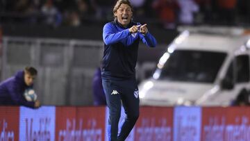 Heinze asoma en Colo Colo: "Es un DT que te lleva al extremo"