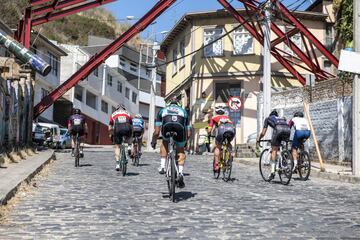 Subidas en adoquines, el borde costero y los cerros de Valparaíso fueron el escenario de la Clásica Puerto Patrimonio.