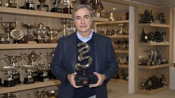 Entrega Premio AS 2020 a Carlos Sainz.