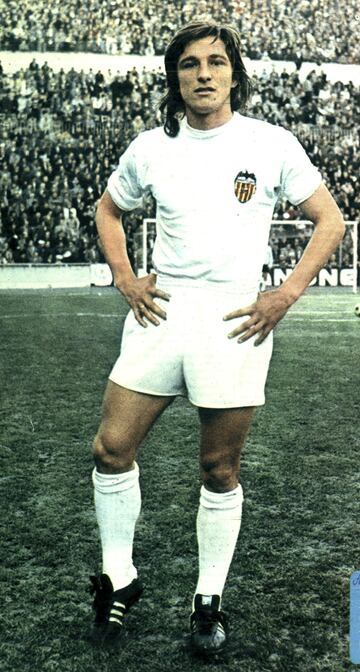Valencia (1974-1977) | Athletic Club (1977-1983)