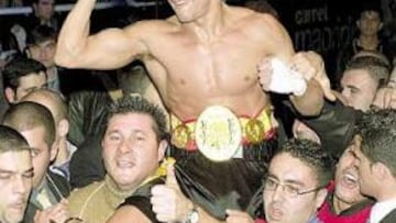 <b>ÍDOLO DE MASAS. </b>Karim Quibir es muy espectacular y ha salido a hombros en alguno de sus combates.