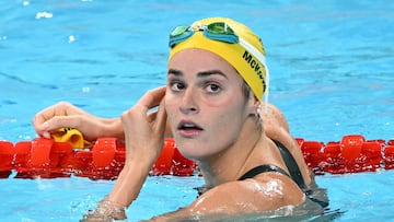 Australia's Kaylee McKeown reacts after competing in a semifinal of the women's 200m backstroke swimming event during the Paris 2024 Olympic Games at the Paris La Defense Arena in Nanterre, west of Paris, on August 1, 2024. (Photo by Jonathan NACKSTRAND / AFP)