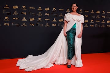 Lucia Veiga a su llegada a los Premios Goya.