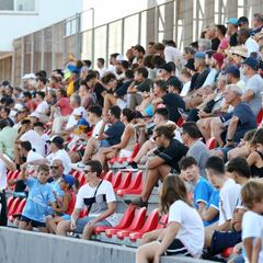 Un total de 2.494 aficionados han renovado su abono con el Ibiza